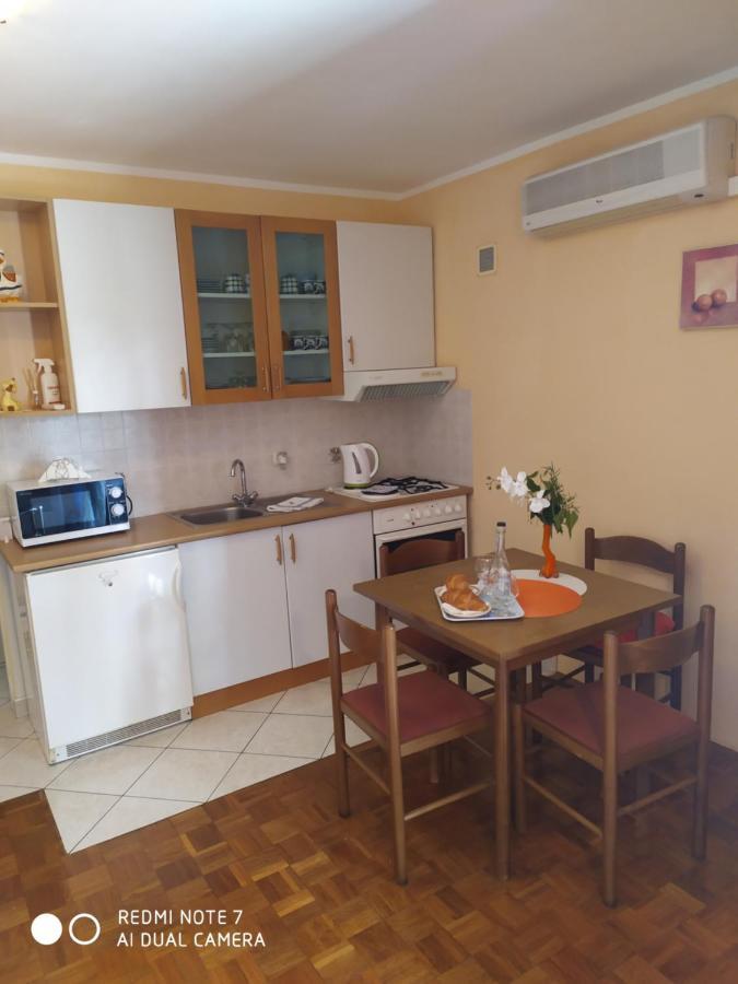 Apartman Iva - Vantacici Esterno foto