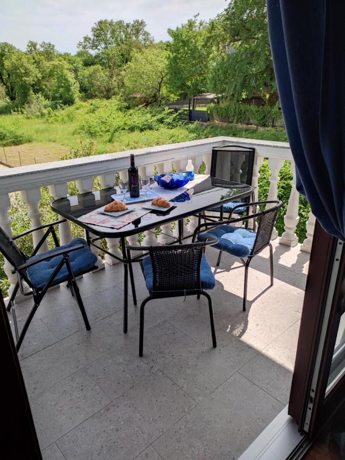 Apartman Iva - Vantacici Esterno foto