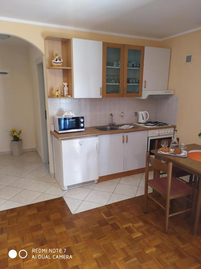 Apartman Iva - Vantacici Esterno foto